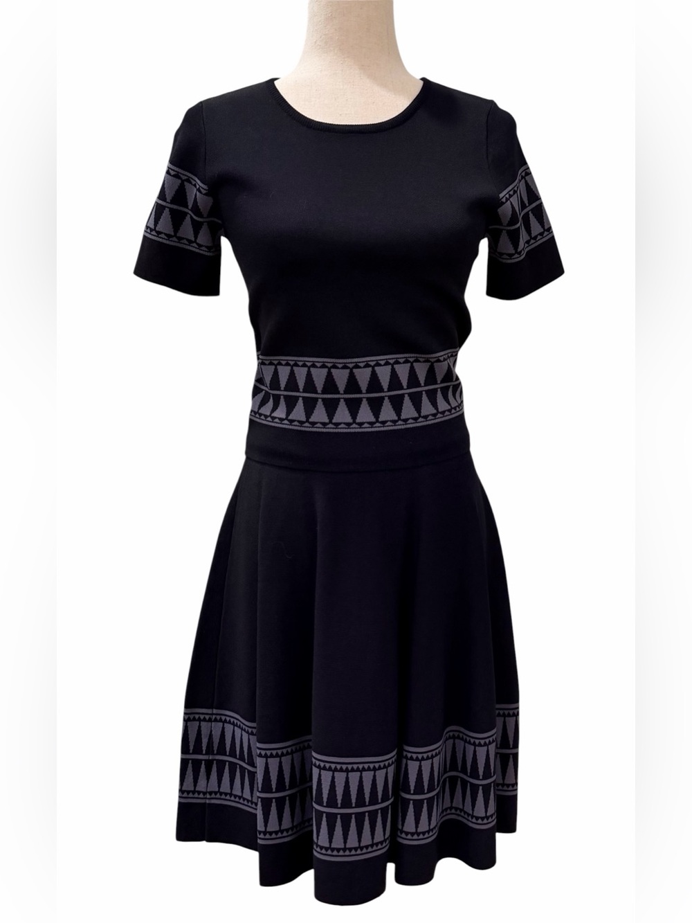 Hale Bob 2 Piece Knit Top & Skirt, Black and White, NWOT, Size M